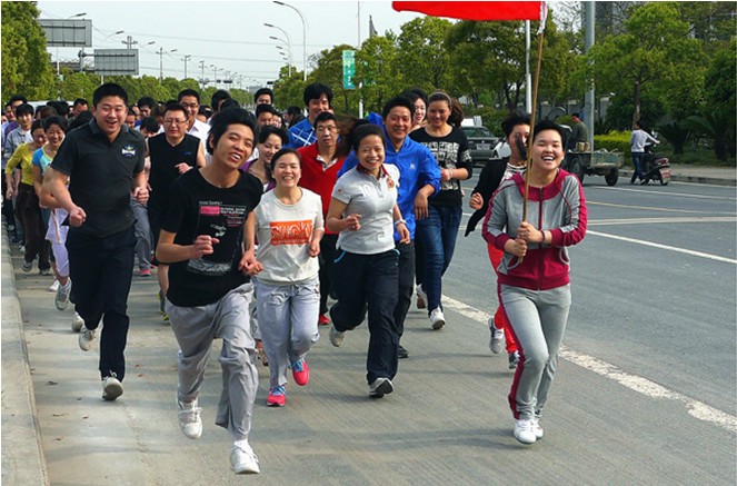 活力青春，與長跑同行！